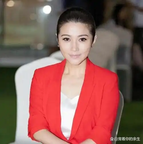 痛惜!倪萍称她为"中国最牛女演员",8夺影后,如今却无戏可拍