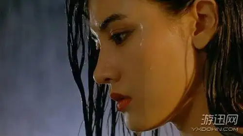 紫霞一个眨眼撩倒众生!香港电影中那些让人难忘的画面