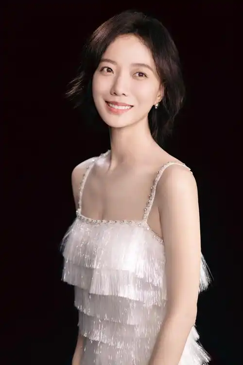 舞台之上,尽情闪耀.梦有所行,一路绽光