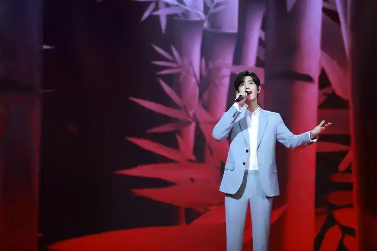 200509 竹石 肖战 - 堆糖,美图壁纸兴趣社区