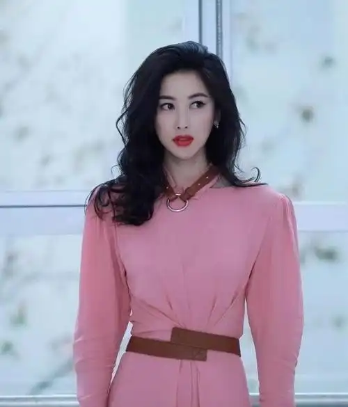 事实证明陈道明说得没错41岁韩雪的现状就是最好的证明