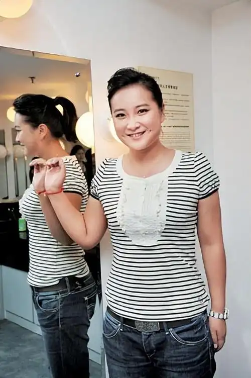 贾玲多大年龄了 贾玲的艺术牺牲有多大(4)