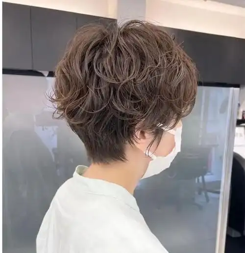 大卷烫发挑发质又挑人