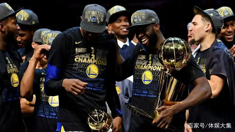 杜兰特是否要按照别人写的故事,离开勇士队开启新的征程?