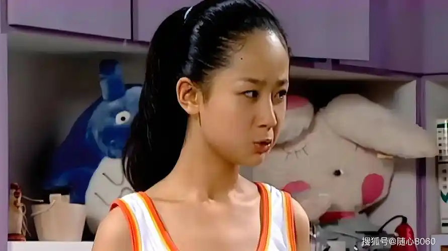 从《家有儿女》到《要久久爱》,从邻家女娃蜕变成为我们心中的女神,她