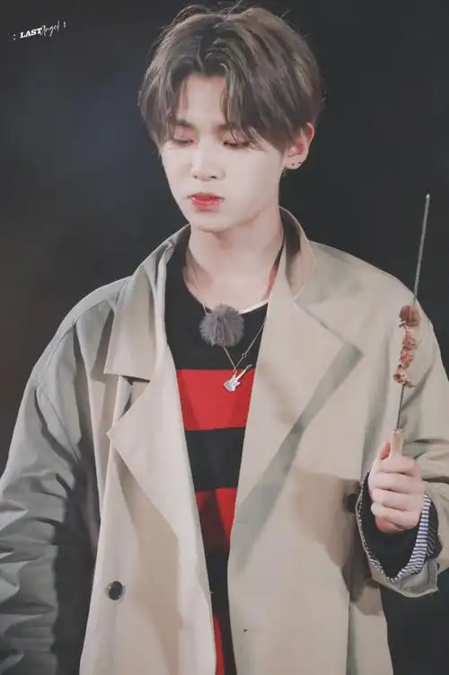 justin 黄明昊 - 堆糖,美图壁纸兴趣社区