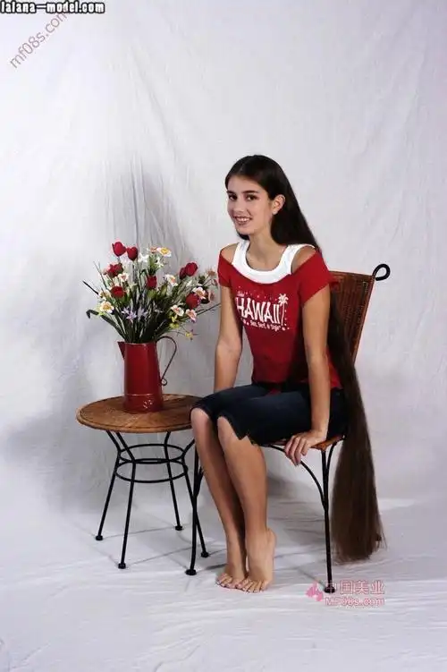 德国长发女lalana长发图片专辑(271)