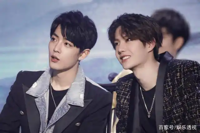 《陈情令》一周年,cp粉建大桥,肖战方庆祝四天,王一博粉丝沉默