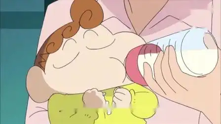 蜡笔小新:小新听见小葵哭,就跑下来,原来小葵是想喝奶奶了