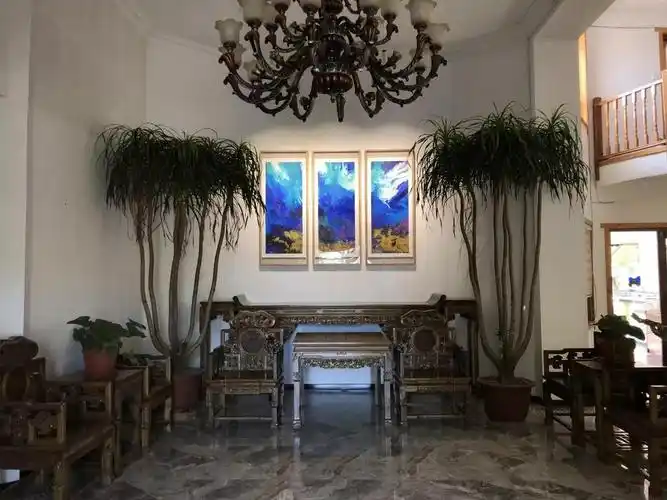 10月12日,曹俊艺术馆(北京馆)携手落地国华影视基地 今日财界 - 优质