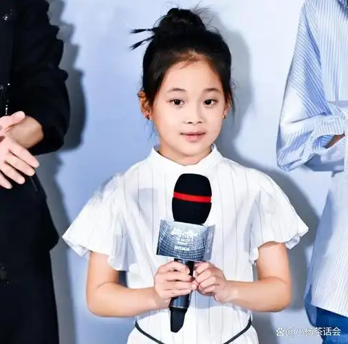 一碗水永远端不平梅婷看女儿的眼神折射出多少二胎家庭的无奈