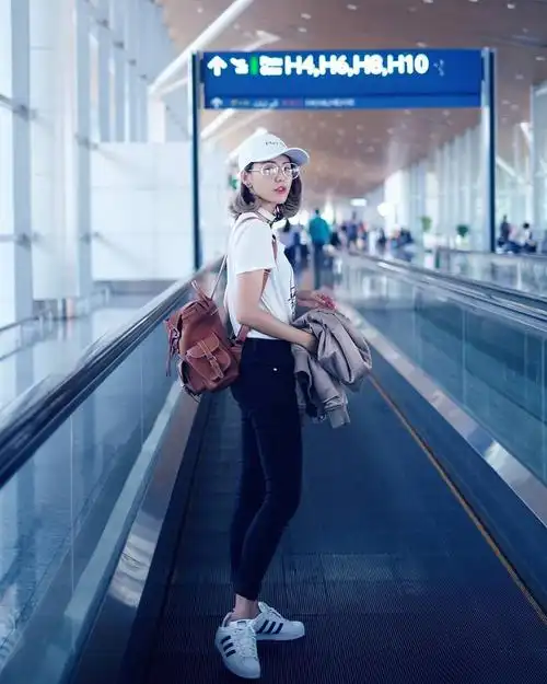 在候机厅就要这样拍!教你最炫最酷最帅机场拍照技巧