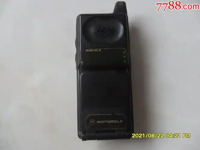 摩托罗拉老手机9900(翻盖大哥大,带电池)早期少见