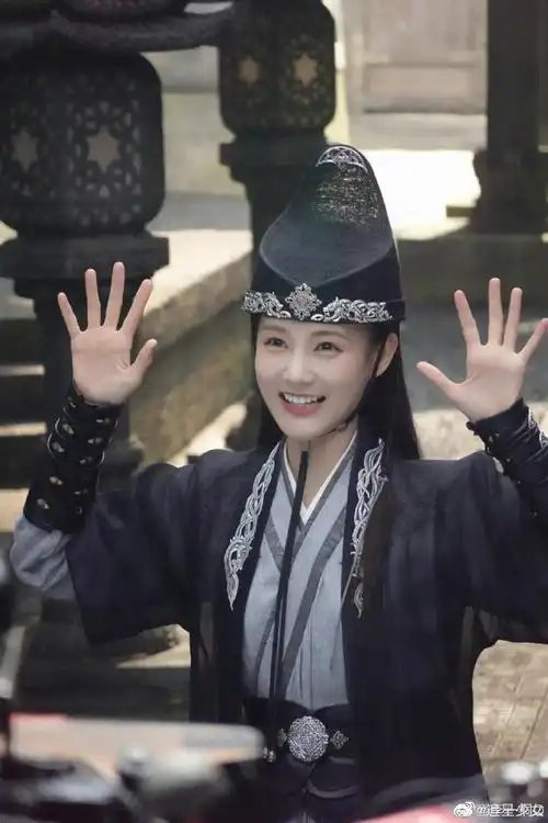 李一桐男装##李一桐苏玖儿男装造型