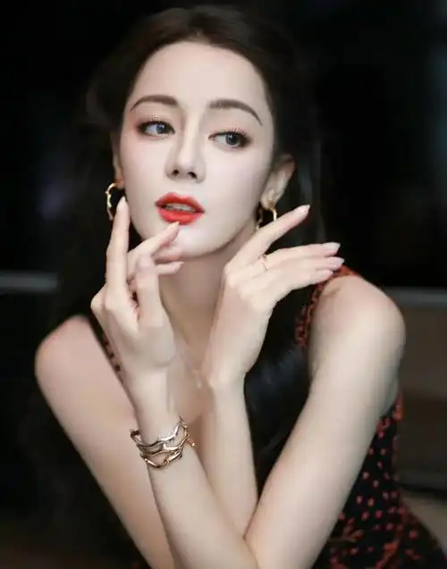 快来看看2024年最新版90后女演员实绩排行榜:|杨紫|谭松韵|迪丽热巴