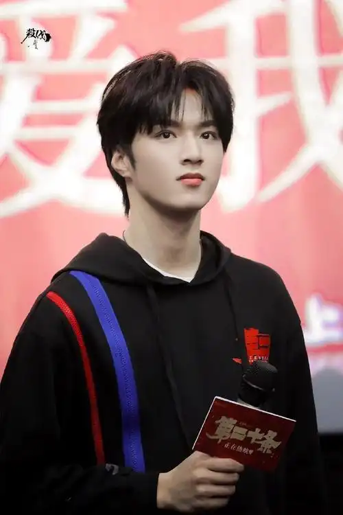 刘耀文电影第二十条##刘耀文 目光磁石