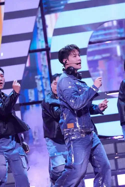 张艺兴说和exo一直有联系