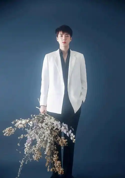 吴世勋  #女友视角  爱丽们共享一下世勋的女友视角图吧