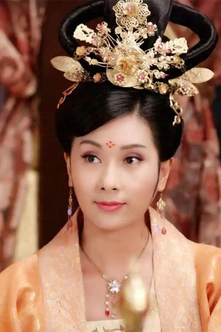 杨恭如:一生一个梅绛雪就够了,她偏偏还演活了5个经典角色