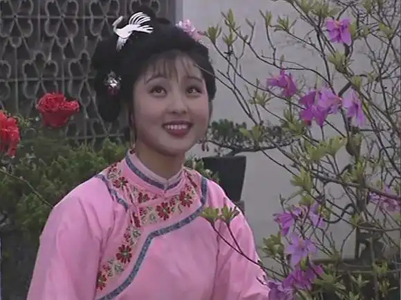 话说我读书少,电影看得也才2000多部不算多,尤其是不喜欢看恐怖片和老