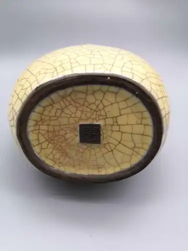 民藏手中那些烧脑"北宋哥窑款识"