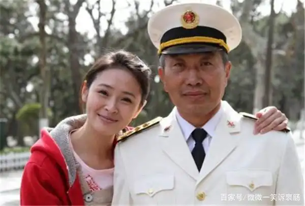 《门第》中罗一成为了弥补何平,把女儿强行当成赎罪物品!