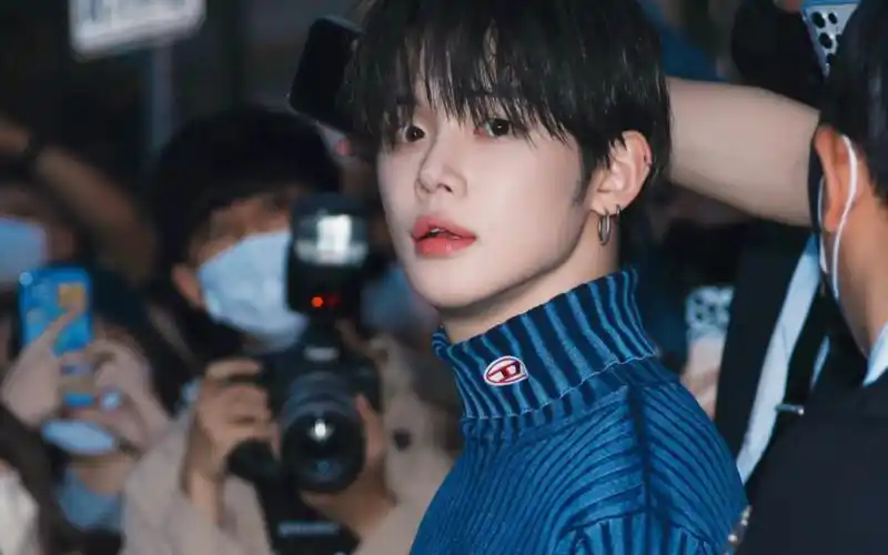 【txt/崔然竣】知道为什么那么多人爱他的黑发!