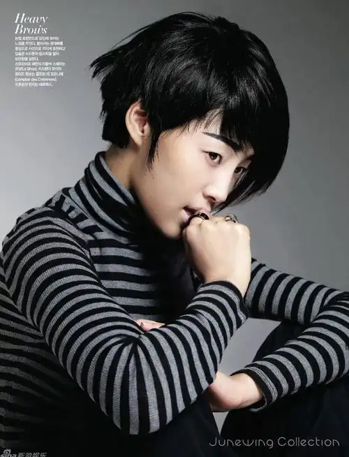 韩国美女 韩智慧极品美女杂志写真