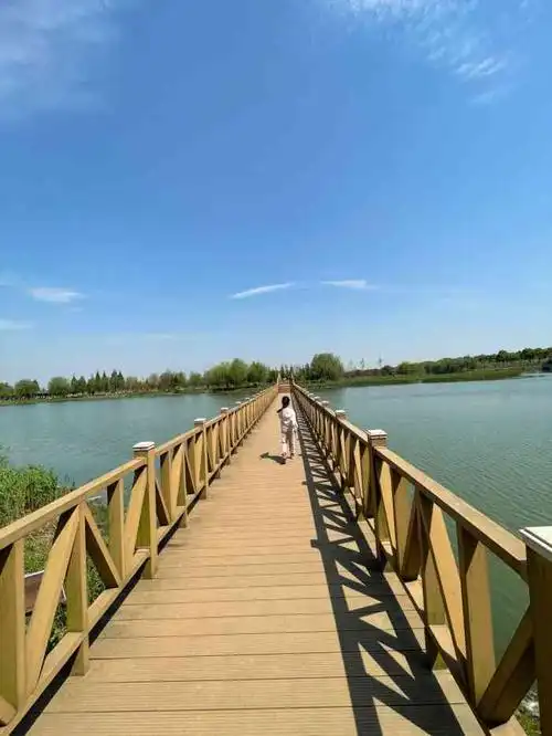 长荡湖湿地公园-"长荡湖水城最漂亮的当是这些徽派建筑.傍水.