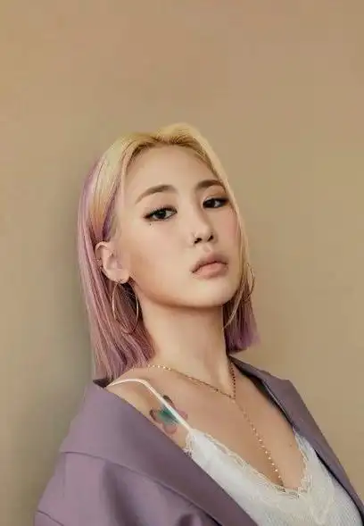 抛弃邻家女孩风走上性感女人风朴智敏更换艺名jamie向全球市场进军