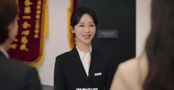 央视承欢记出圈理由杨紫的演技许凯的脸蛋王梓薇的衣品