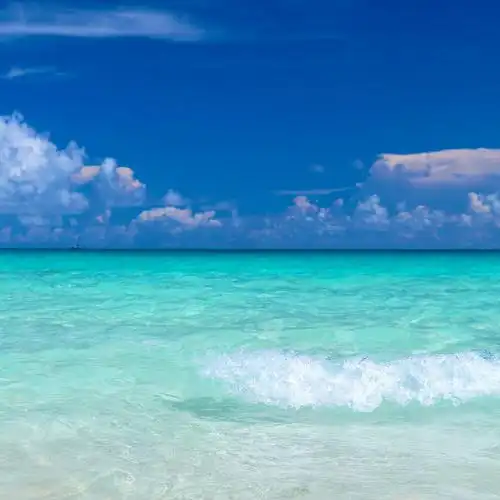 是时候换一张清爽的背景图降温了9006    背景图超话|#蓝色壁纸