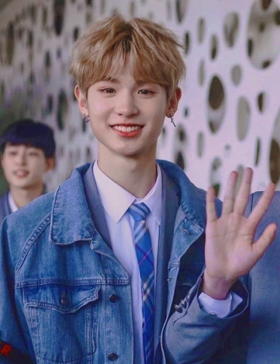 又可爱又帅的justin,我直接爱了爱了 0 0 奶汀艾玛  发布到  黄明