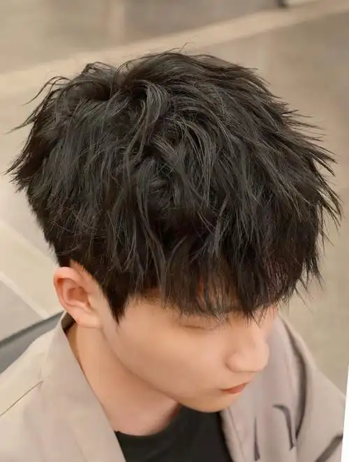 🔥💇‍♂️【男士束状纹理烫:让你的发型瞬间升级!