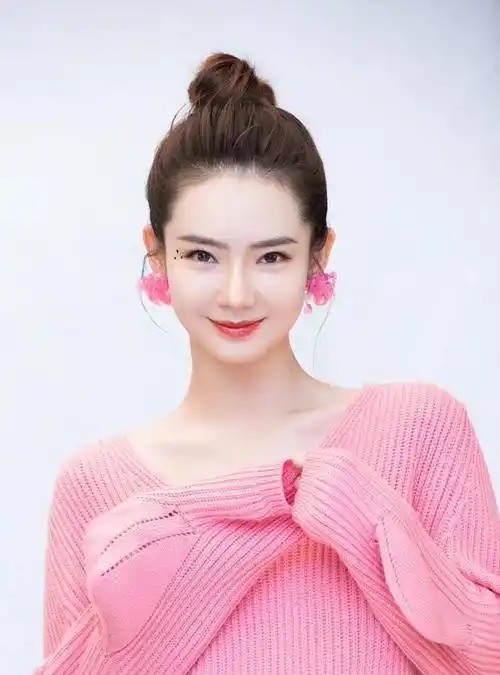 败家的6位女明星,个个挥金如土一掷千金,真的壕无人性_财富_生活_戚薇