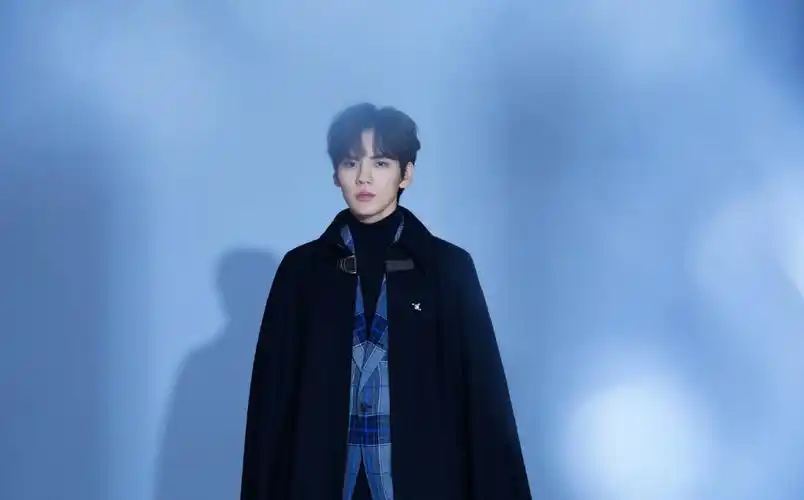 高清男星毕雯珺生日单曲帅气图片