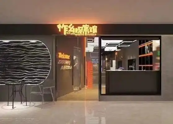 剧本杀门店的位置并没有过高的要求,费用高昂的临街门头店面或许不是