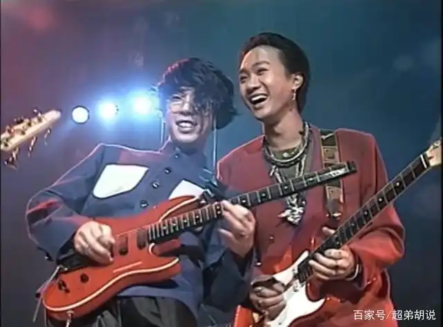 黄家驹91年演唱会人很少,门票也没卖完,却成为最经典的演唱会