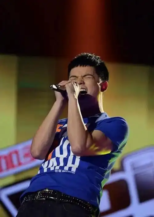 2013年,说着"我是农民的儿子"的张恒远参加了《中国好声音第二季》