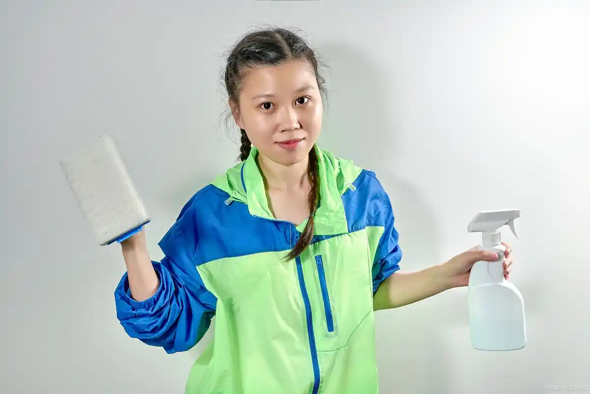 95后大厂女生裸辞创业变身保洁达人