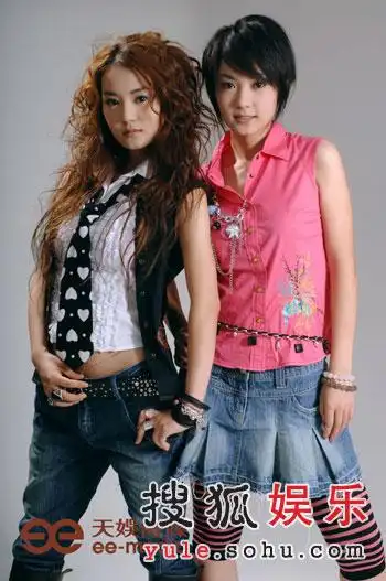 06超女最新写真独家曝光 完美韵动青睐运动风