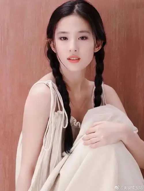 明星妆容大赏##亿点曝光计划##刘亦菲