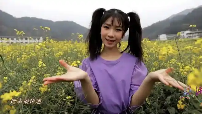 李昕融《听我说谢谢你》因为有你,温暖了四季,歌声真是太温馨了!