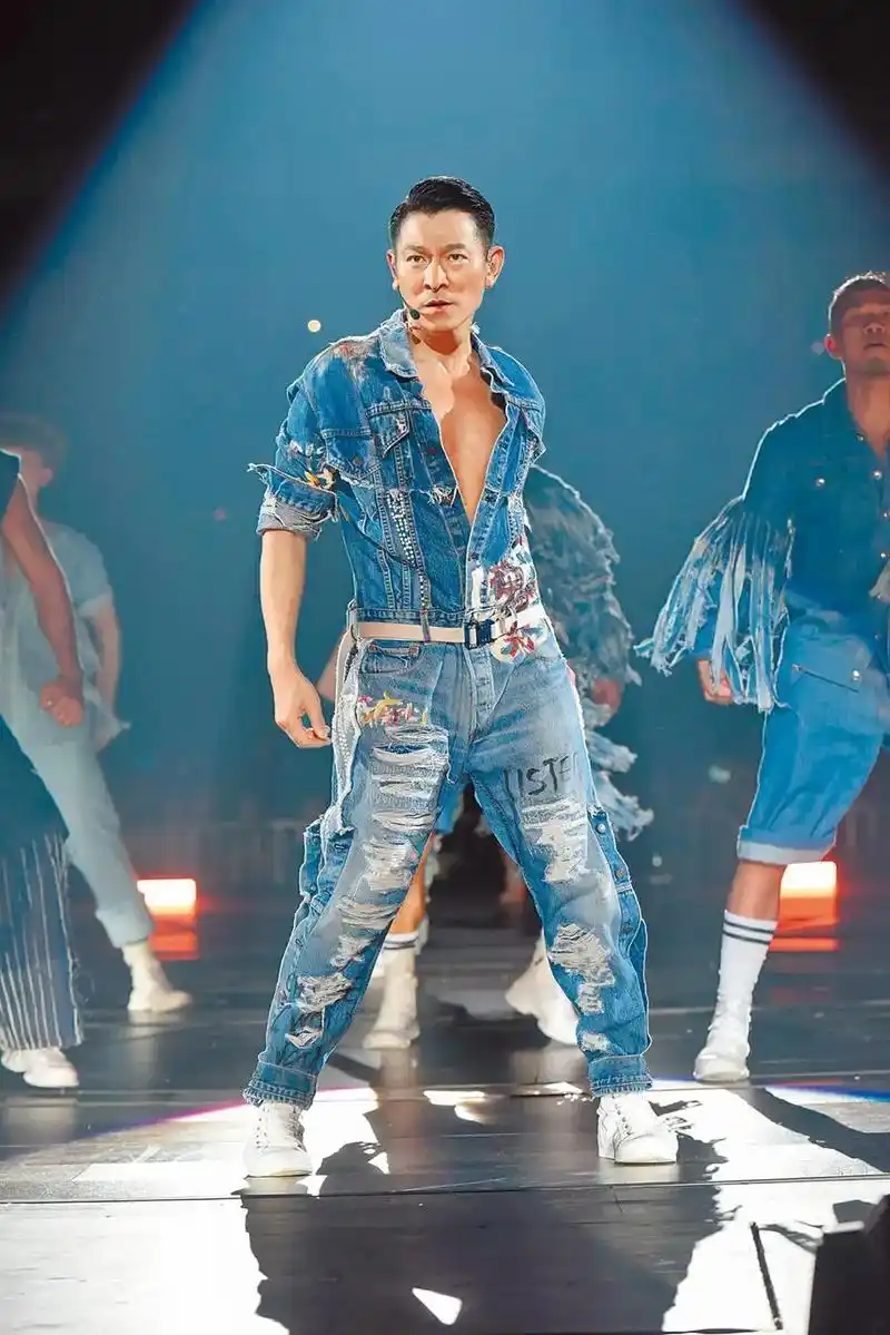 刘德华演唱会的拟定演出时间为2024年7月至9月,拟演出城 - 抖音