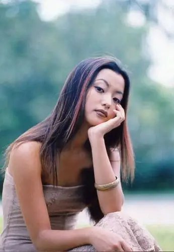 韩国第一美女金喜善从小到大面目的演变