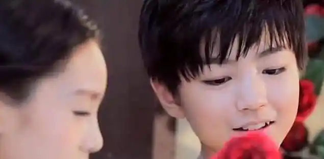 被辱说至今,现逆袭成女版王俊凯_贺美琦_网友_山寨