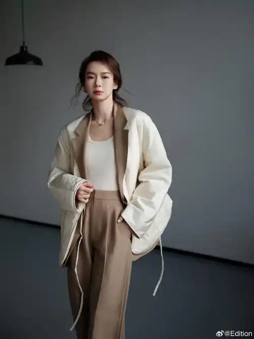 edition品牌大使戚薇