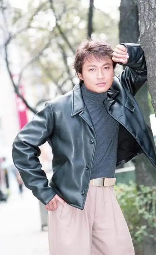 天!原来马景涛年轻的时候这么帅