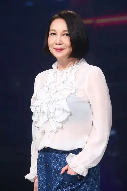 李宗盛女儿罕见露面 老二长相个性神复制父亲|似曾相识|朱卫茵|李宗盛