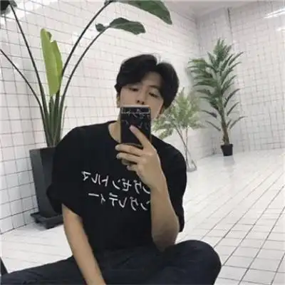 干净清爽帅气男生头像阳光干净的头像男高清图片